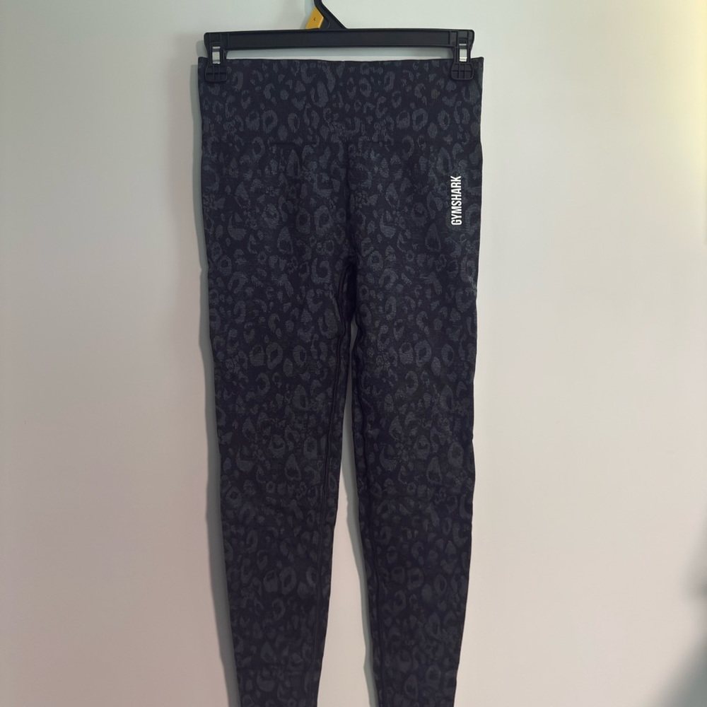 Gymshark Black Leggings Sleek Athletic Fit